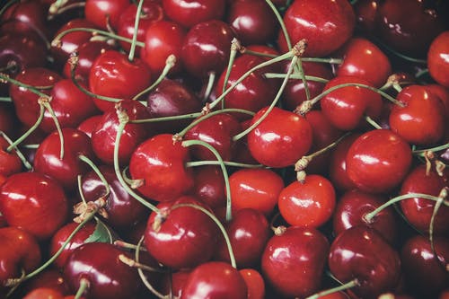 Sour Cherries (1kg) Frozen - Click Image to Close